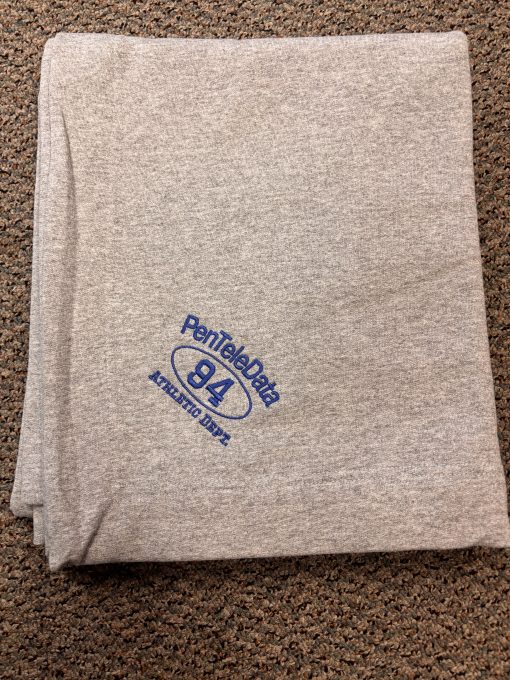 Gildan Heavy Blend Fleece Stadium Blanket