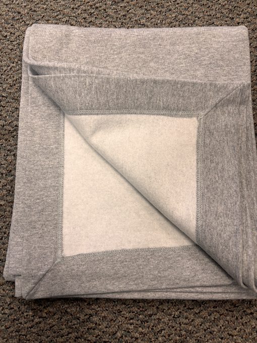 Gildan Heavy Blend Fleece Stadium Blanket - Image 3